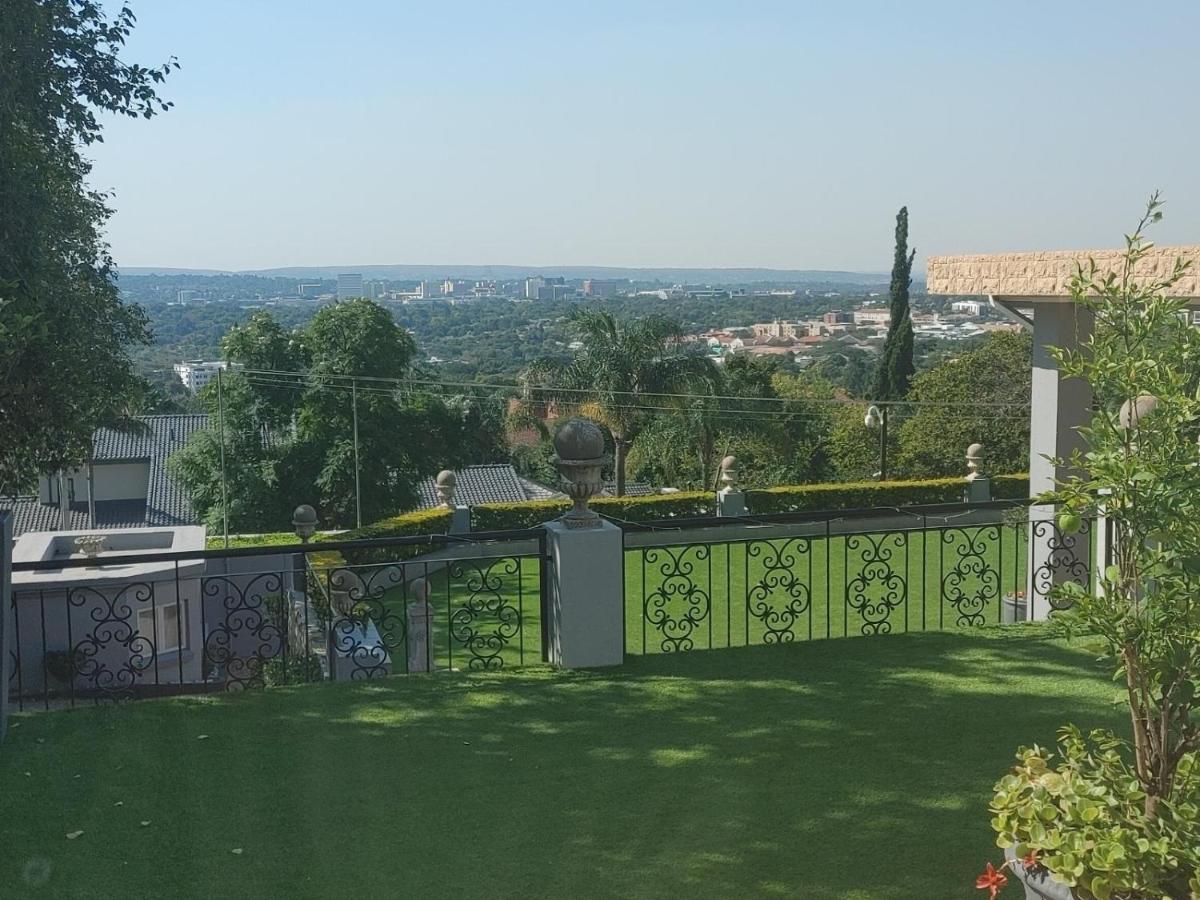131 on Herbert Baker Boutique Hotel Pretoria-Noord Buitenkant foto