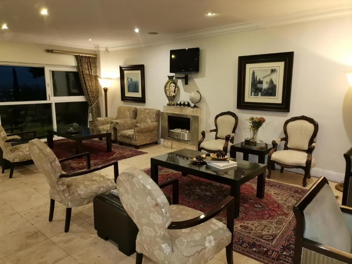 131 on Herbert Baker Boutique Hotel Pretoria-Noord Buitenkant foto